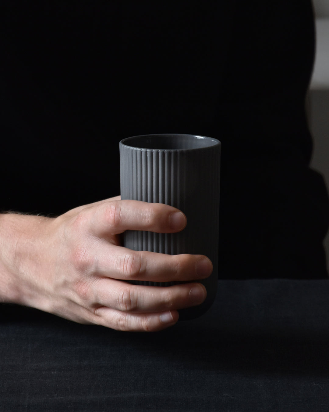 Dark grey Tall mug Column by Archive Studio, modern and timeless design