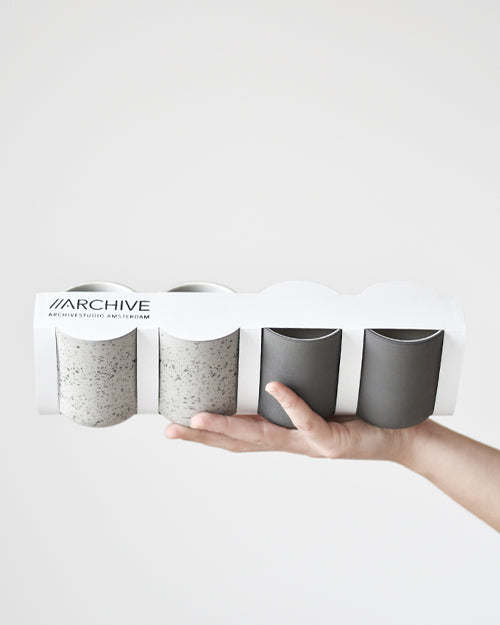 set of 4 coffee mugs from Archive Studio. Set van 4 koffiemokken