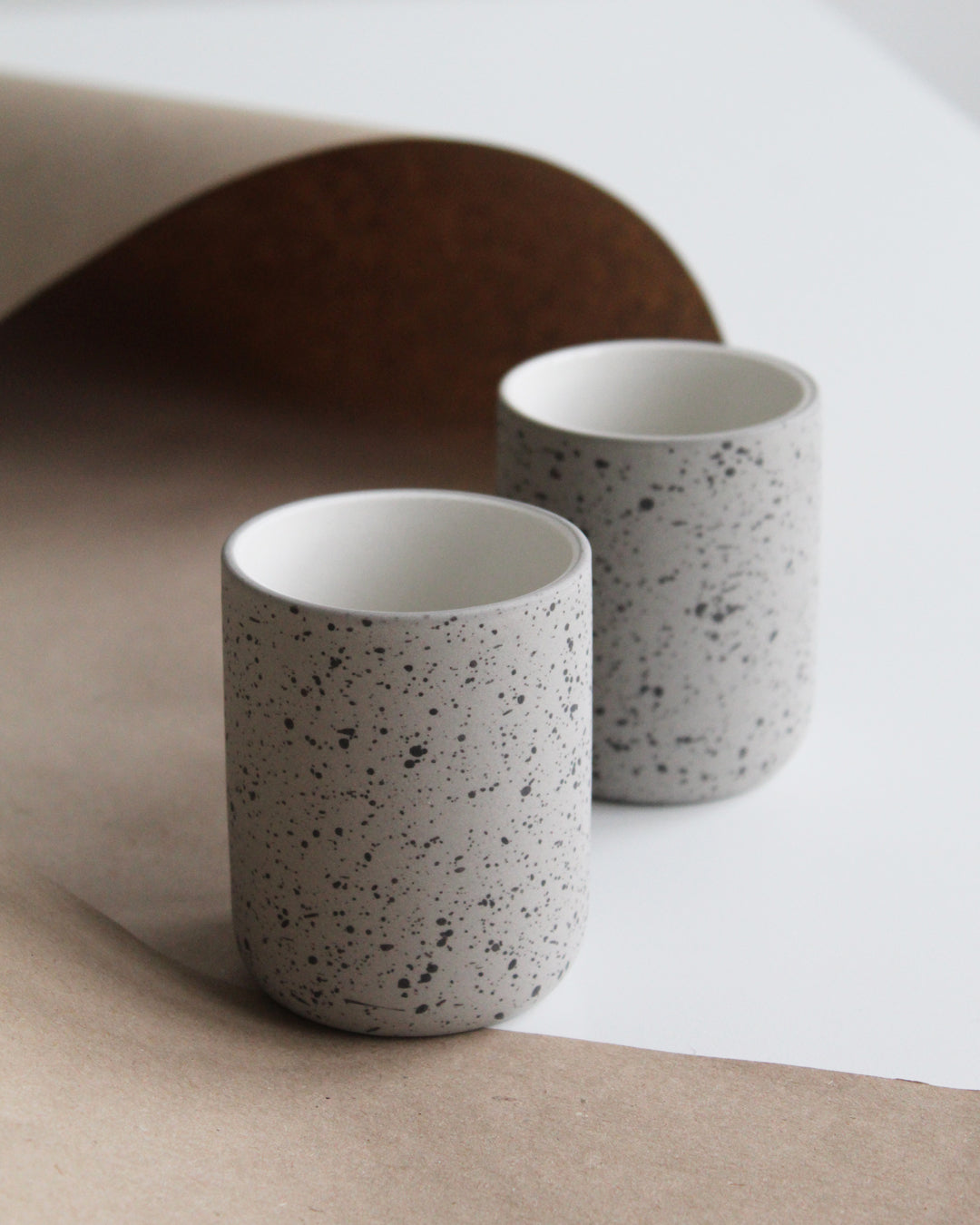 Sleek light grey speckled and white Coffee mug Fundament by Archive Studio